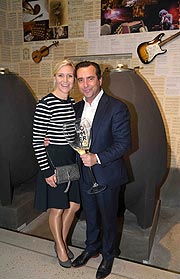 Falk Raudies mit Frau Andrea  @  "Römmerts Wein und Golf Charity" mit  Eröffnung der "Weinwelt Römmert" und des "Sonnenhotel Weingut Römmert" in Volkach ©Foto:  Agentur Schneider-Press/W.Breiteneicher
